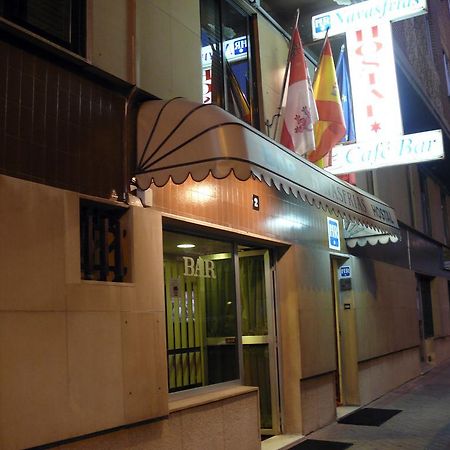 سلامنكا Hostal Navasfrias المظهر الخارجي الصورة